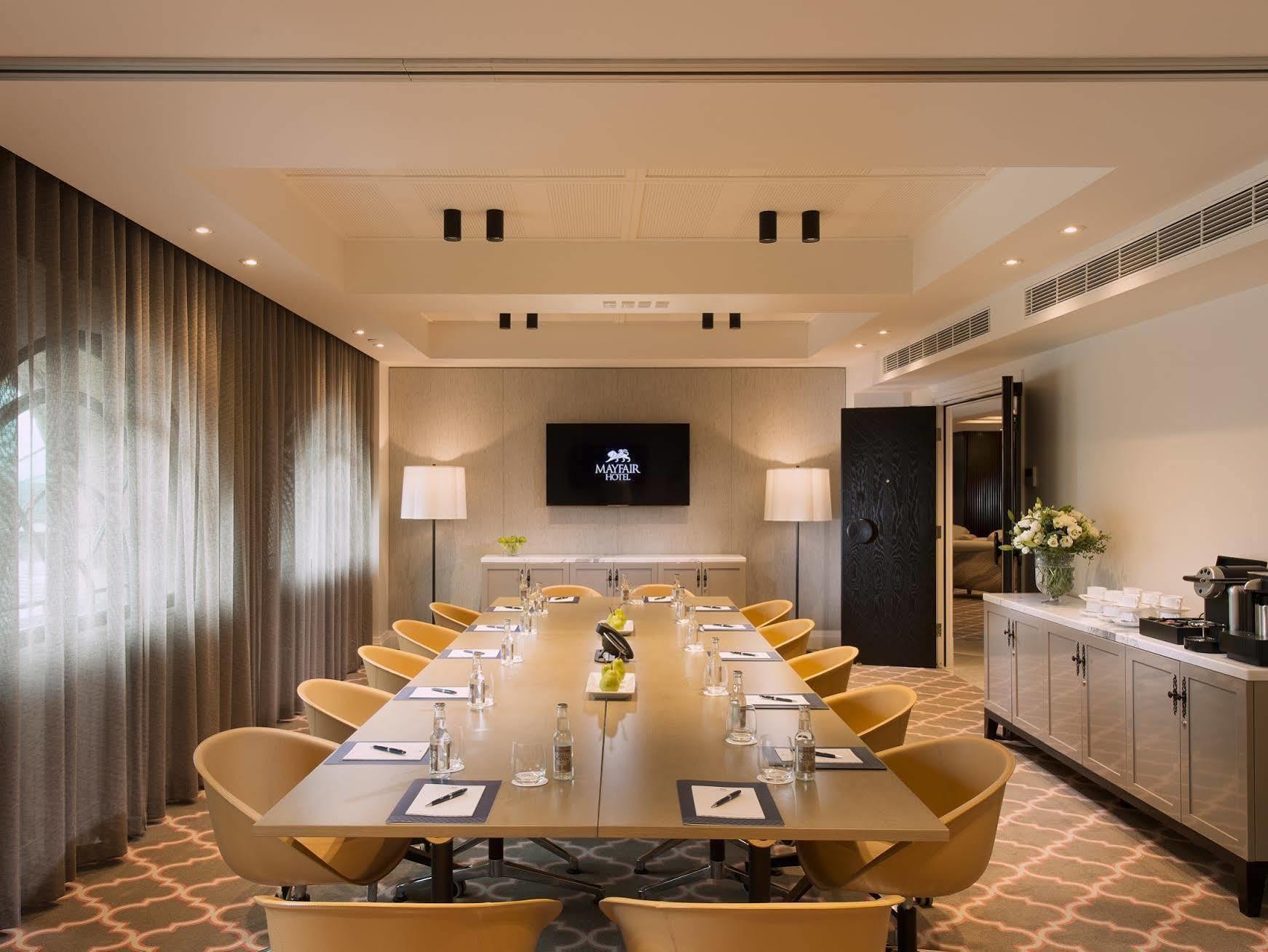 Mayfair Hotel Adelaide Exterior photo Meeting room at the hotel